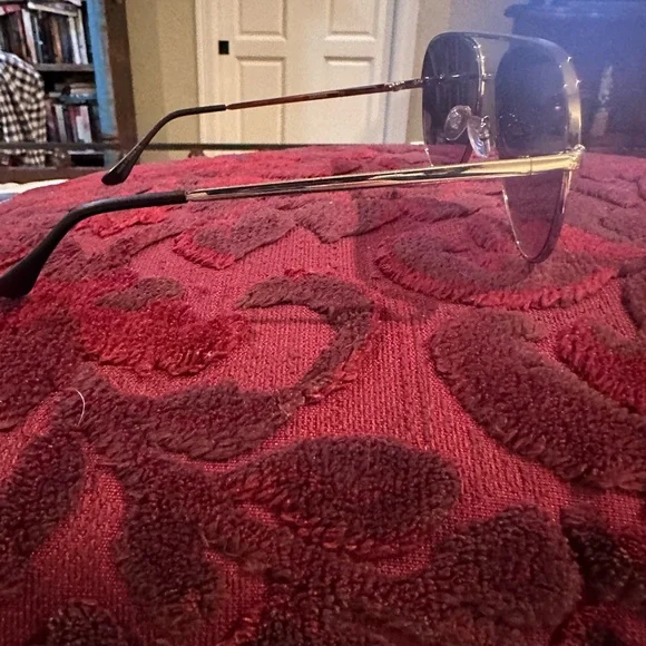 Quay Australia Gold Frame Sunglasses with Black Lenses - Picture 4 of 5